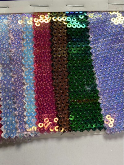 GZ-XP  珠片閃光布  幅寬：130cm   成分：100%滌綸  珠片PET 後面照